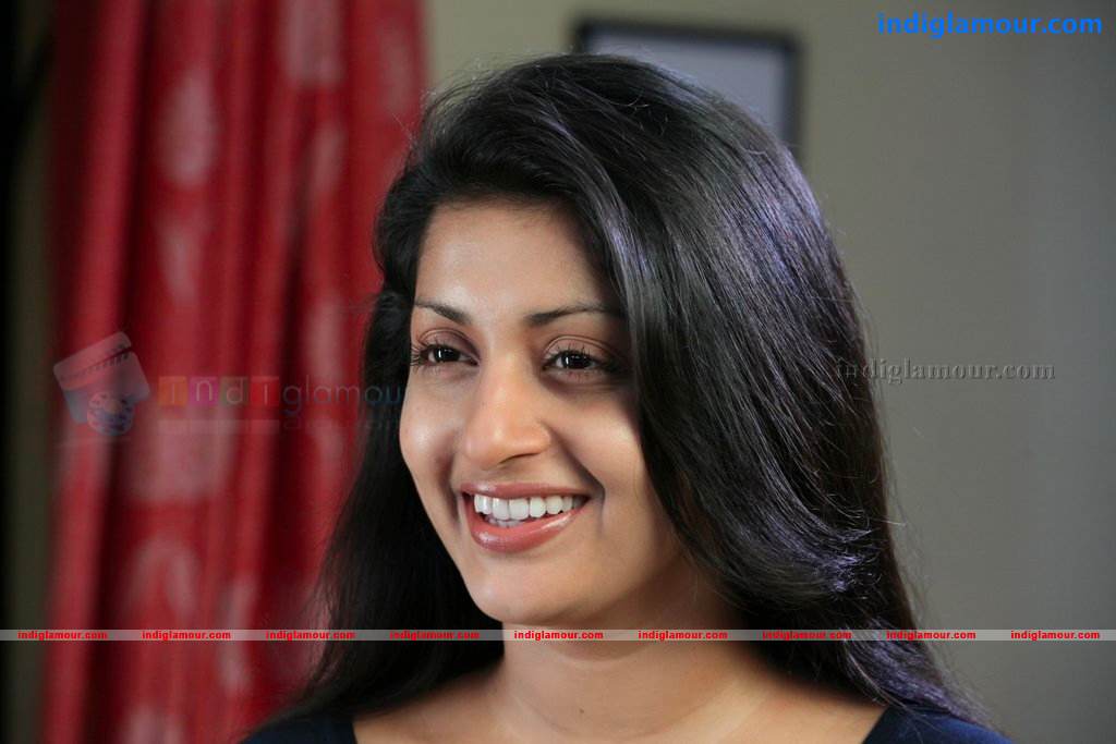 Ms Lekha Tharoor Kannunath Movie hd photo