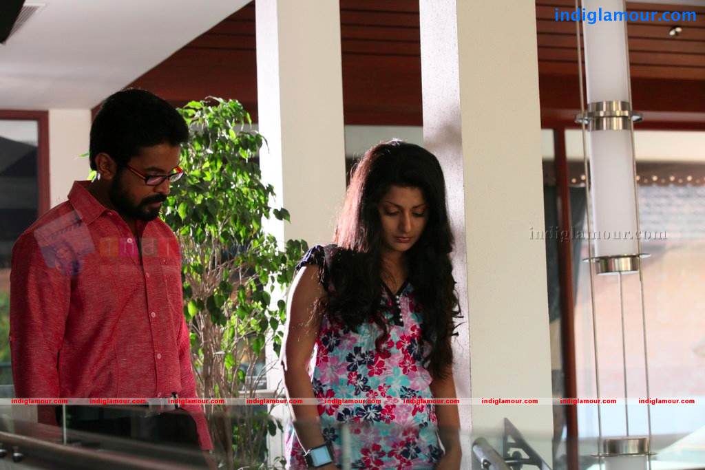 Ms Lekha Tharoor Kannunath Movie hd photo