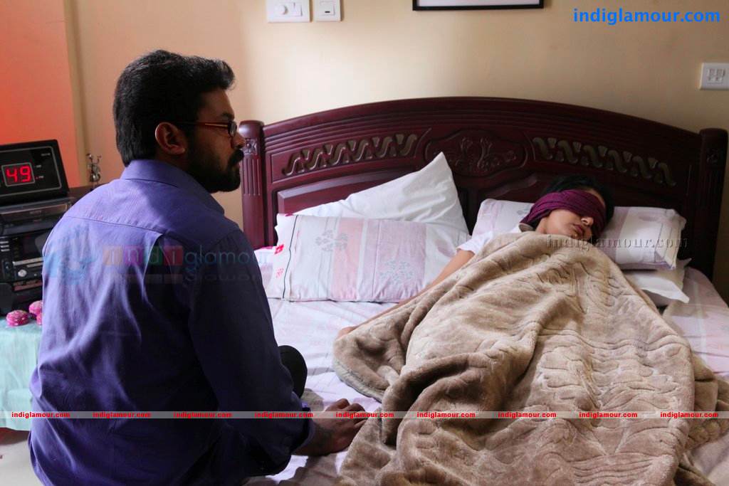 Ms Lekha Tharoor Kannunath Movie hd photo