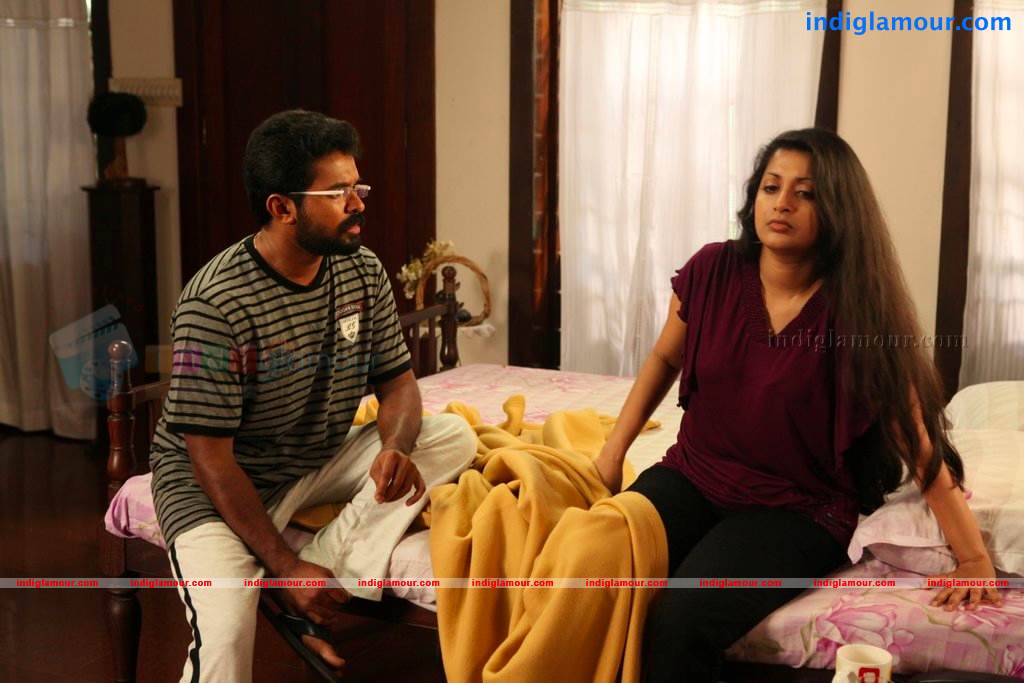Ms Lekha Tharoor Kannunath Movie hd photo
