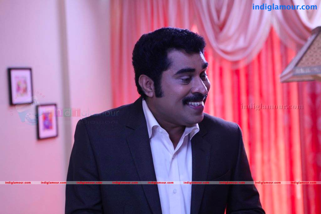 Ms Lekha Tharoor Kannunath Movie hd photo
