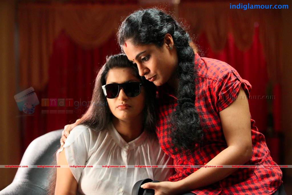 Ms Lekha Tharoor Kannunath Movie hd photo