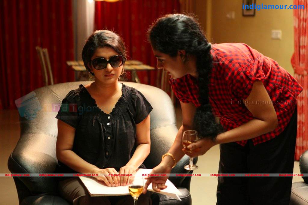 Ms Lekha Tharoor Kannunath Movie hd photo