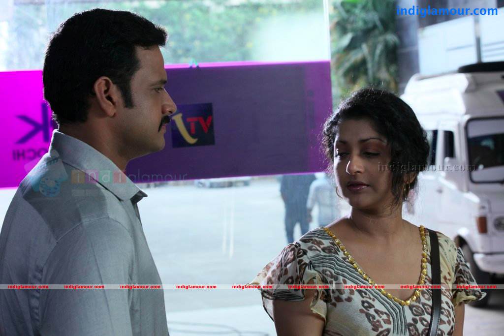 Ms Lekha Tharoor Kannunath Movie hd photo