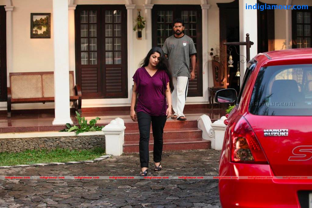Ms Lekha Tharoor Kannunath Movie hd photo