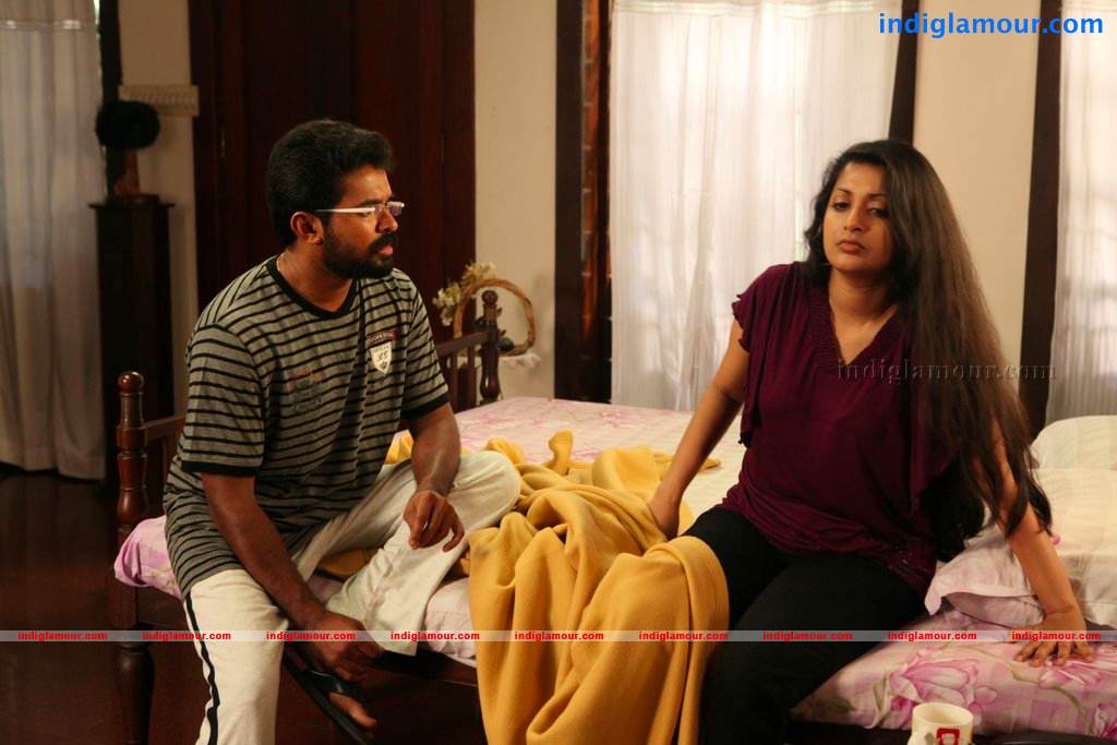 Ms Lekha Tharoor Kannunath Movie hd photo