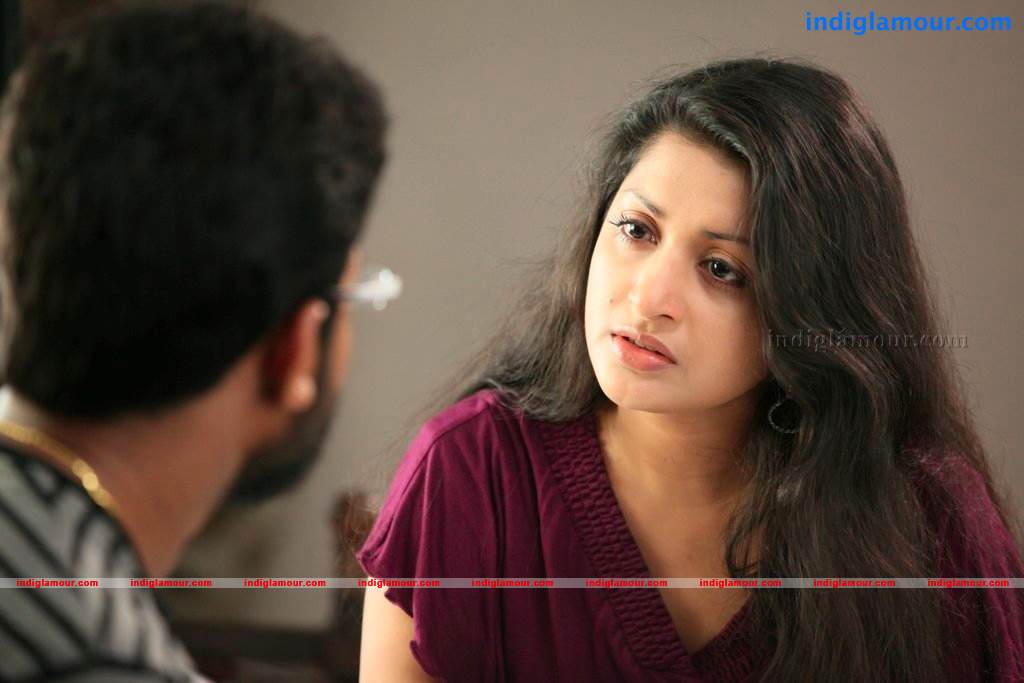 Ms Lekha Tharoor Kannunath Movie hd photo
