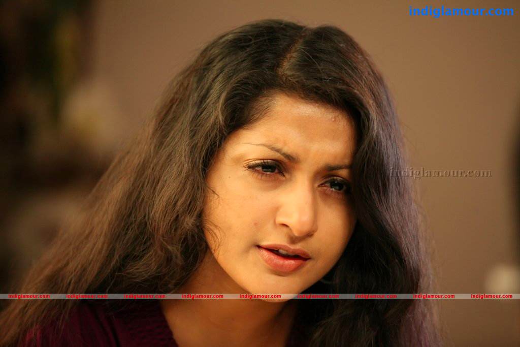 Ms Lekha Tharoor Kannunath Movie hd photo