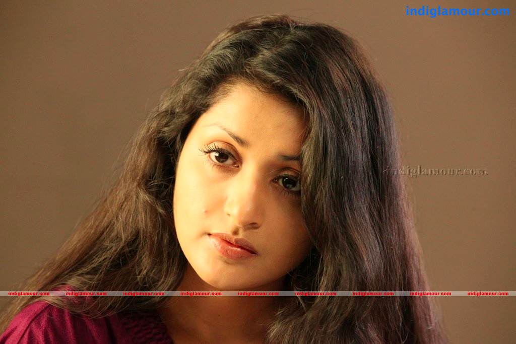 Ms Lekha Tharoor Kannunath Movie hd photo