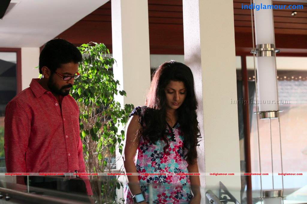 Ms Lekha Tharoor Kannunath Movie hd photo