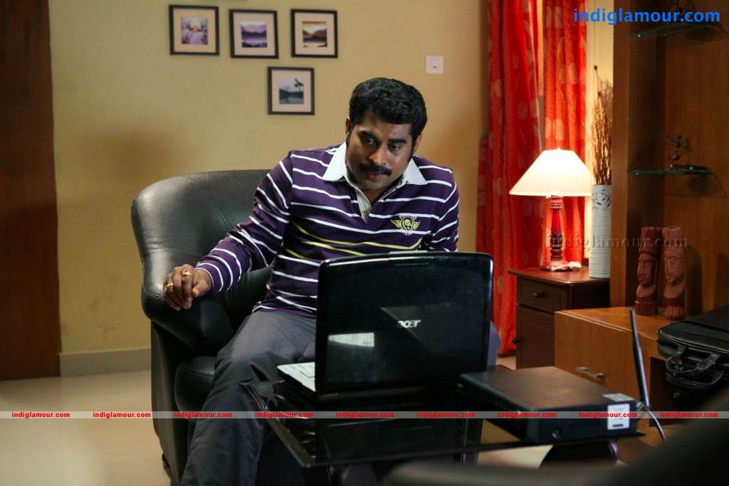 Ms Lekha Tharoor Kannunath Movie hd photo