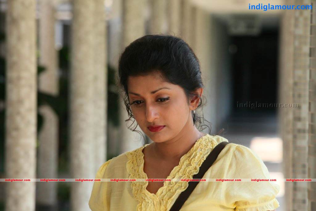 Ms Lekha Tharoor Kannunath Movie hd photo