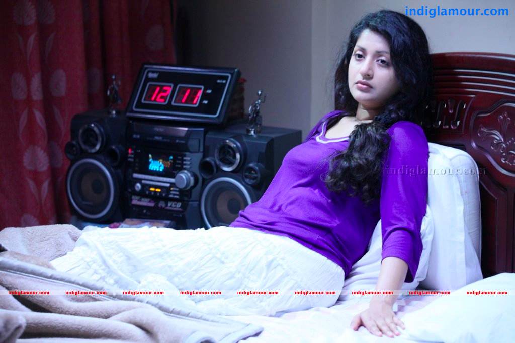 Ms Lekha Tharoor Kannunath Movie hd photo