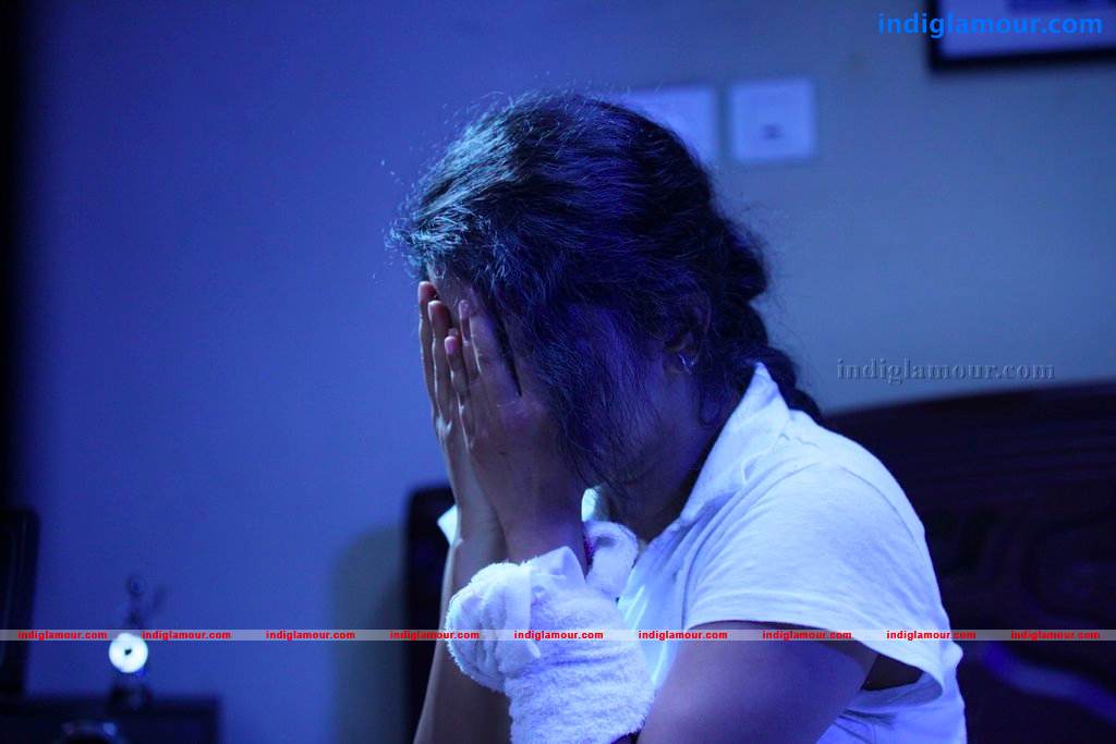 Ms Lekha Tharoor Kannunath Movie hd photo