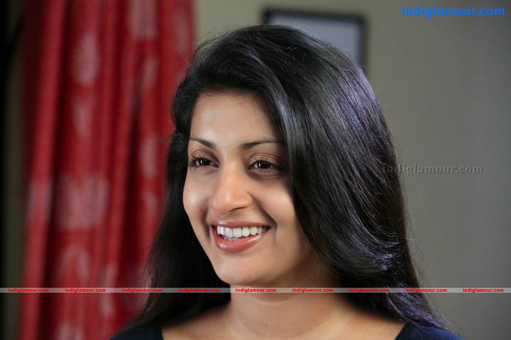 Ms Lekha Tharoor Kannunath Movie hd photo