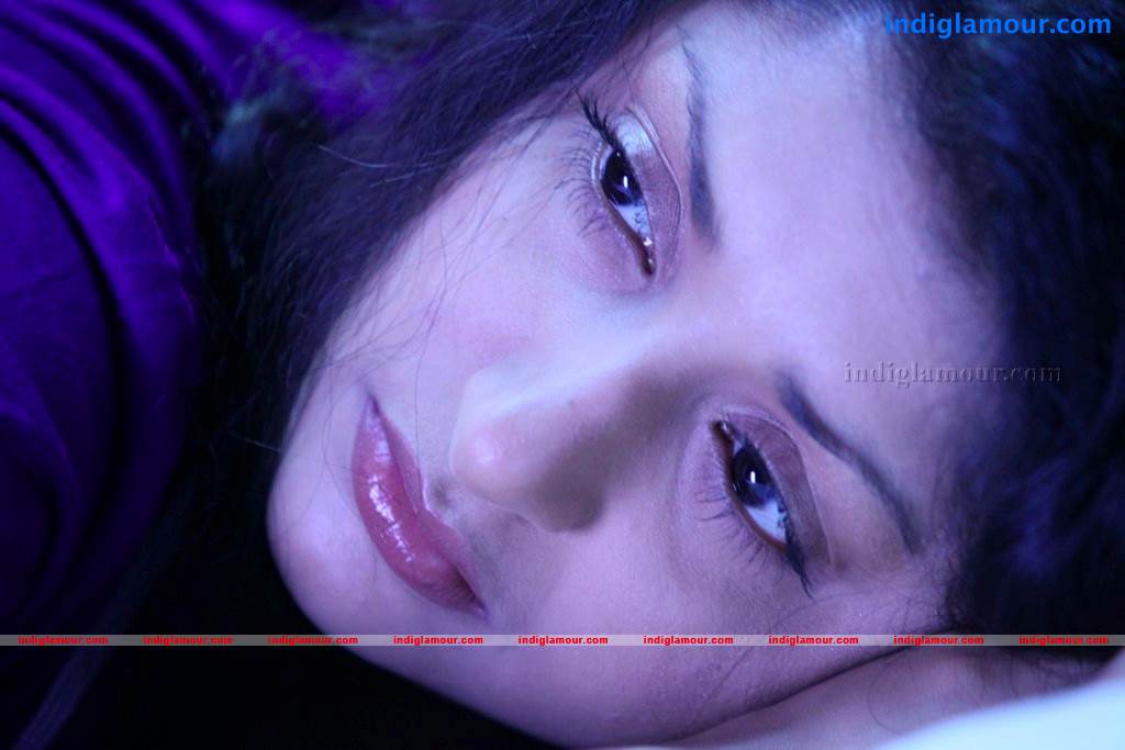 Ms Lekha Tharoor Kannunath Movie hd photo