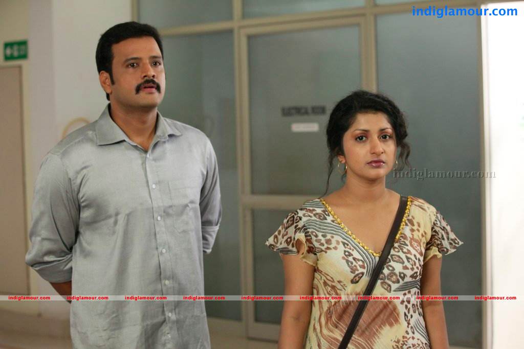 Ms Lekha Tharoor Kannunath Movie hd photo