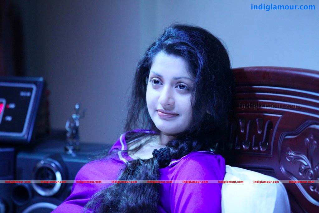 Ms Lekha Tharoor Kannunath Movie hd photo