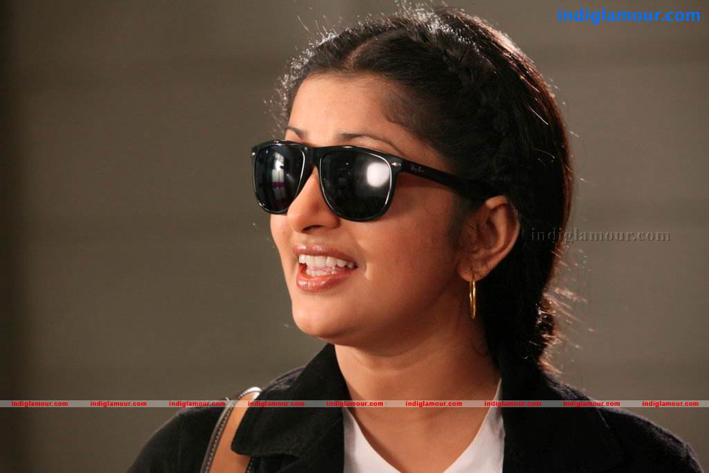 Ms Lekha Tharoor Kannunath Movie hd photo