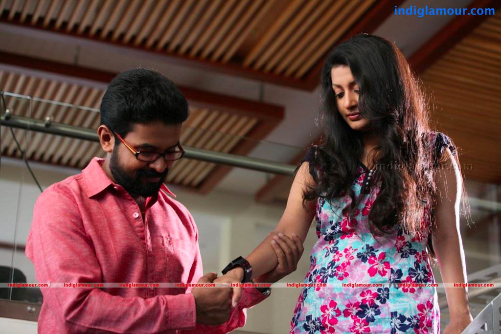 Ms Lekha Tharoor Kannunath Movie hd photo