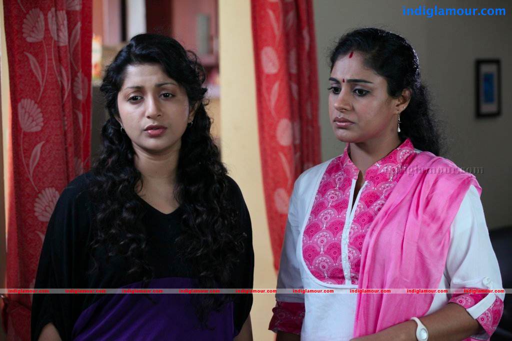 Ms Lekha Tharoor Kannunath Movie hd photo