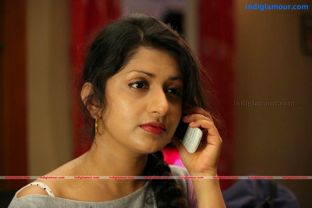 Ms Lekha Tharoor Kannunath Movie hd photo