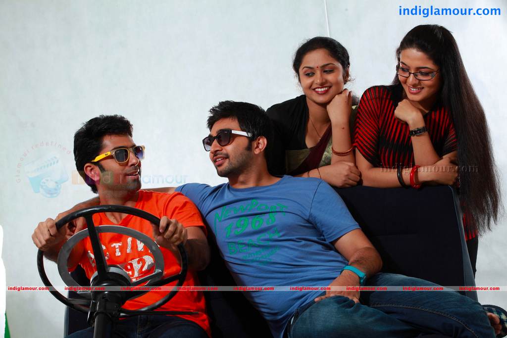 72 Model Movie hd photo