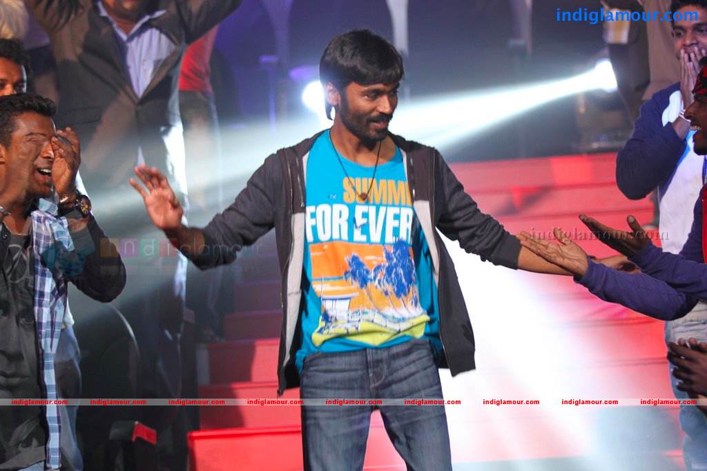 Kammath And Kammath Movie hd photo