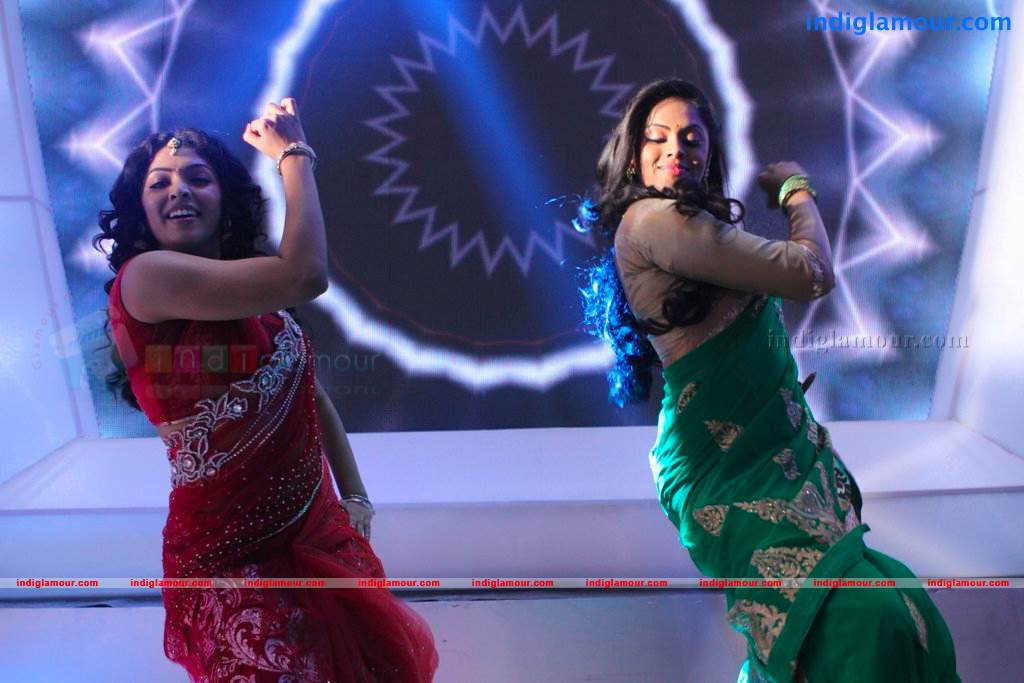 Kammath And Kammath Movie hd photo