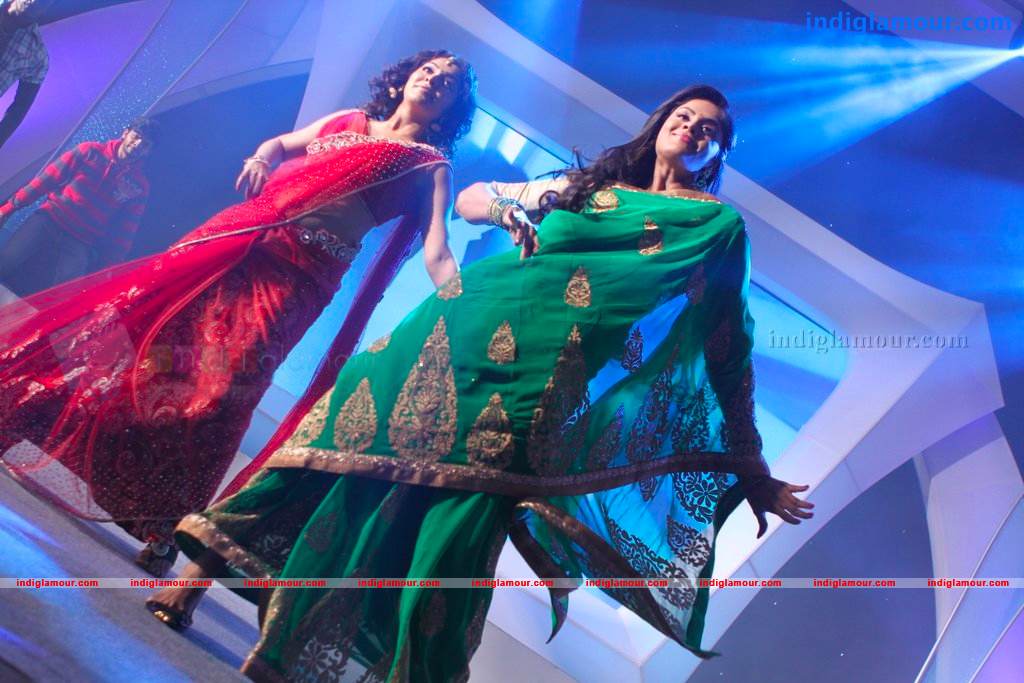 Kammath And Kammath Movie hd photo