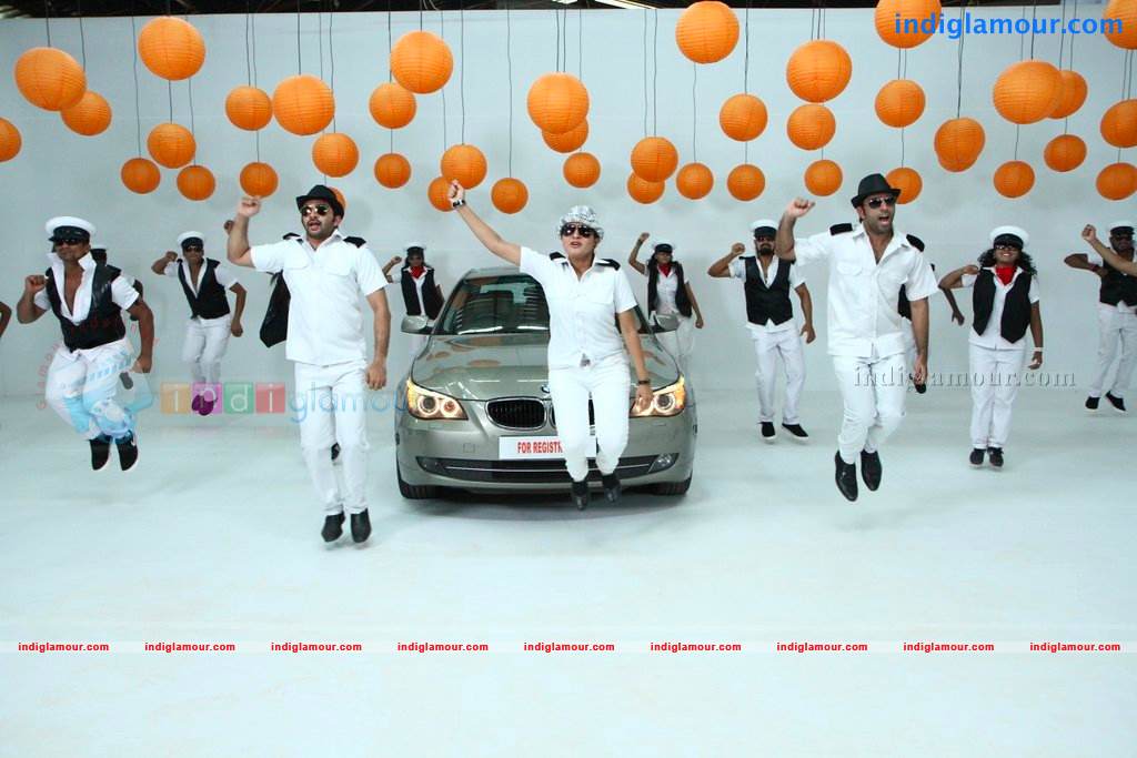72 Model Movie hd photo
