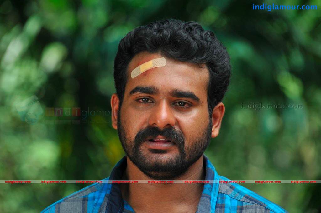 Rabeeca Kizhaka Mala Movie hd photo