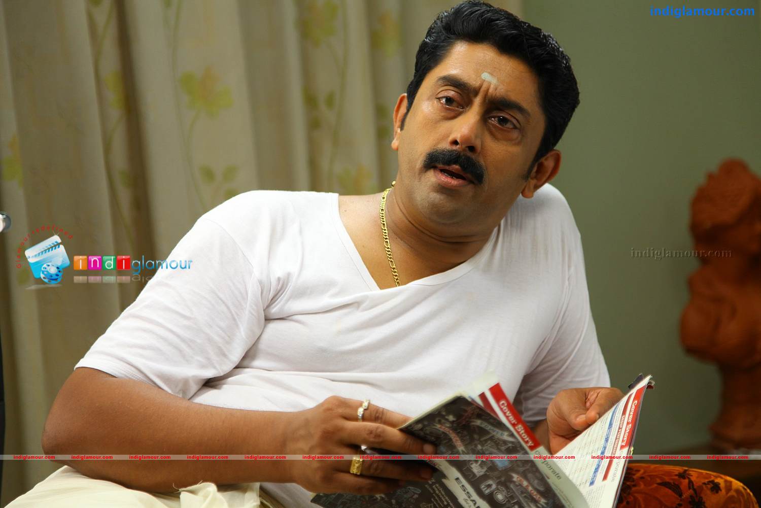 Crocodile Love Story Movie hd photo