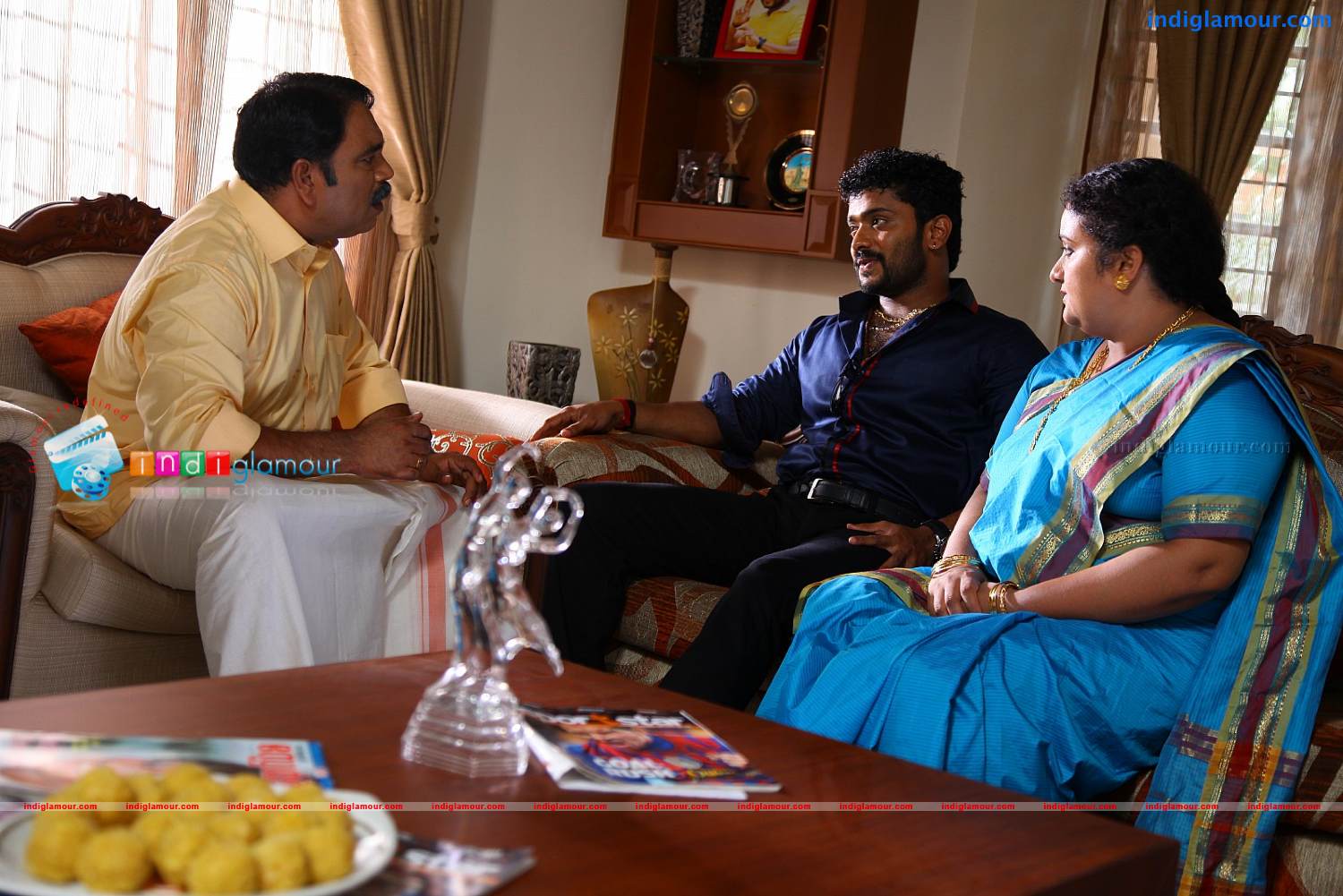 Crocodile Love Story Movie hd photo