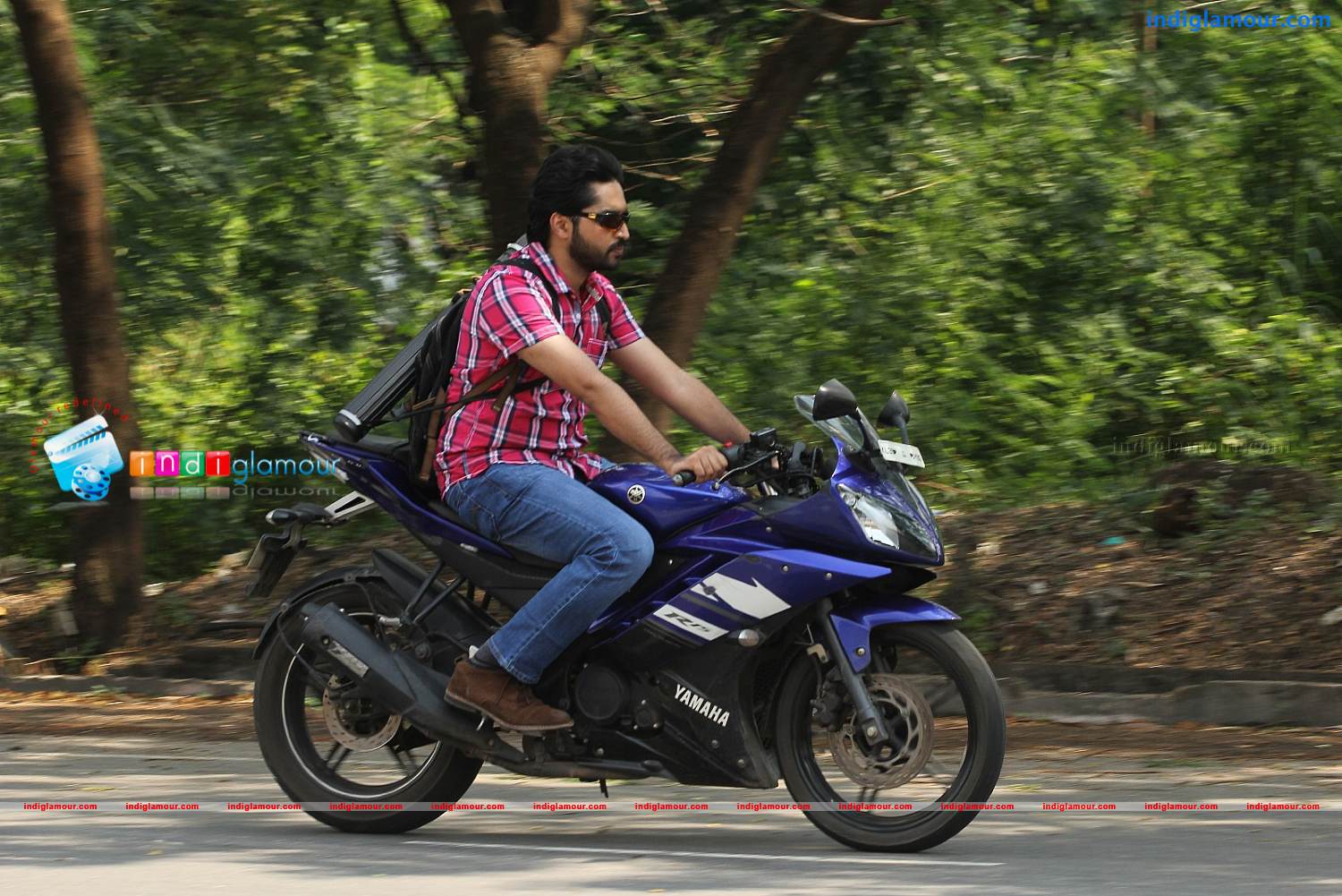 Black Berry Movie hd photo