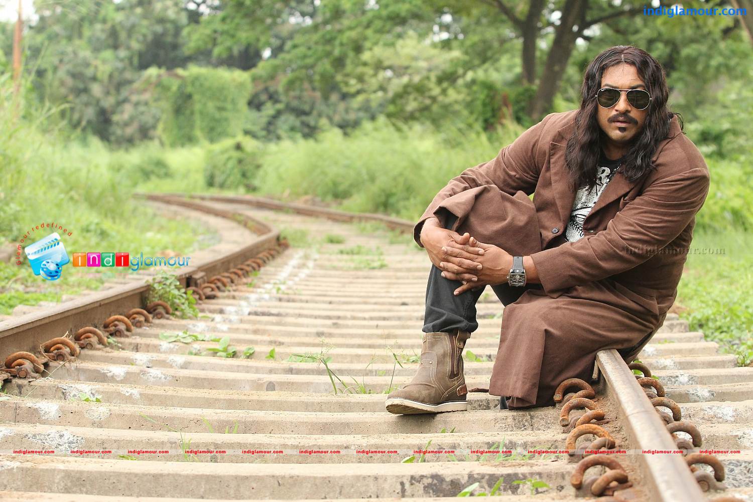 Black Berry Movie hd photo