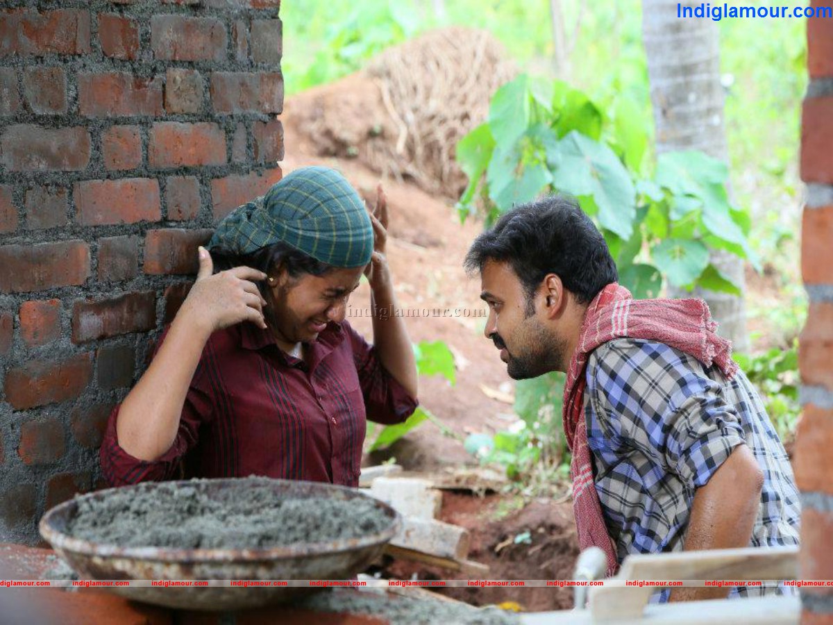 God For Sale Bakthiprasthanam Movie hd photo