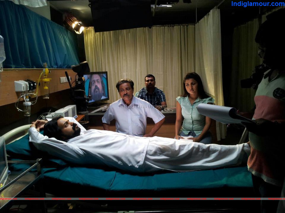 God For Sale Bakthiprasthanam Movie hd photo