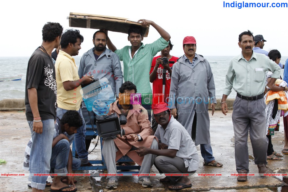 100 Degree Celsius Movie hd photo