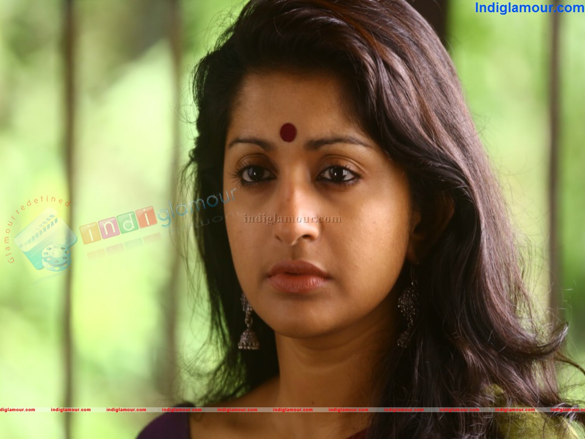 Mazhaneerthullikal Movie hd photo