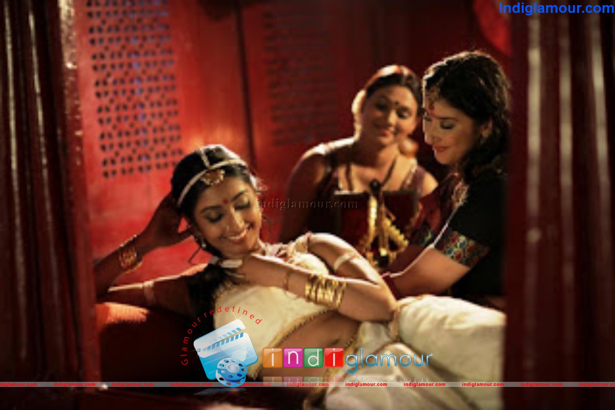 Edavapathi Movie hd photo