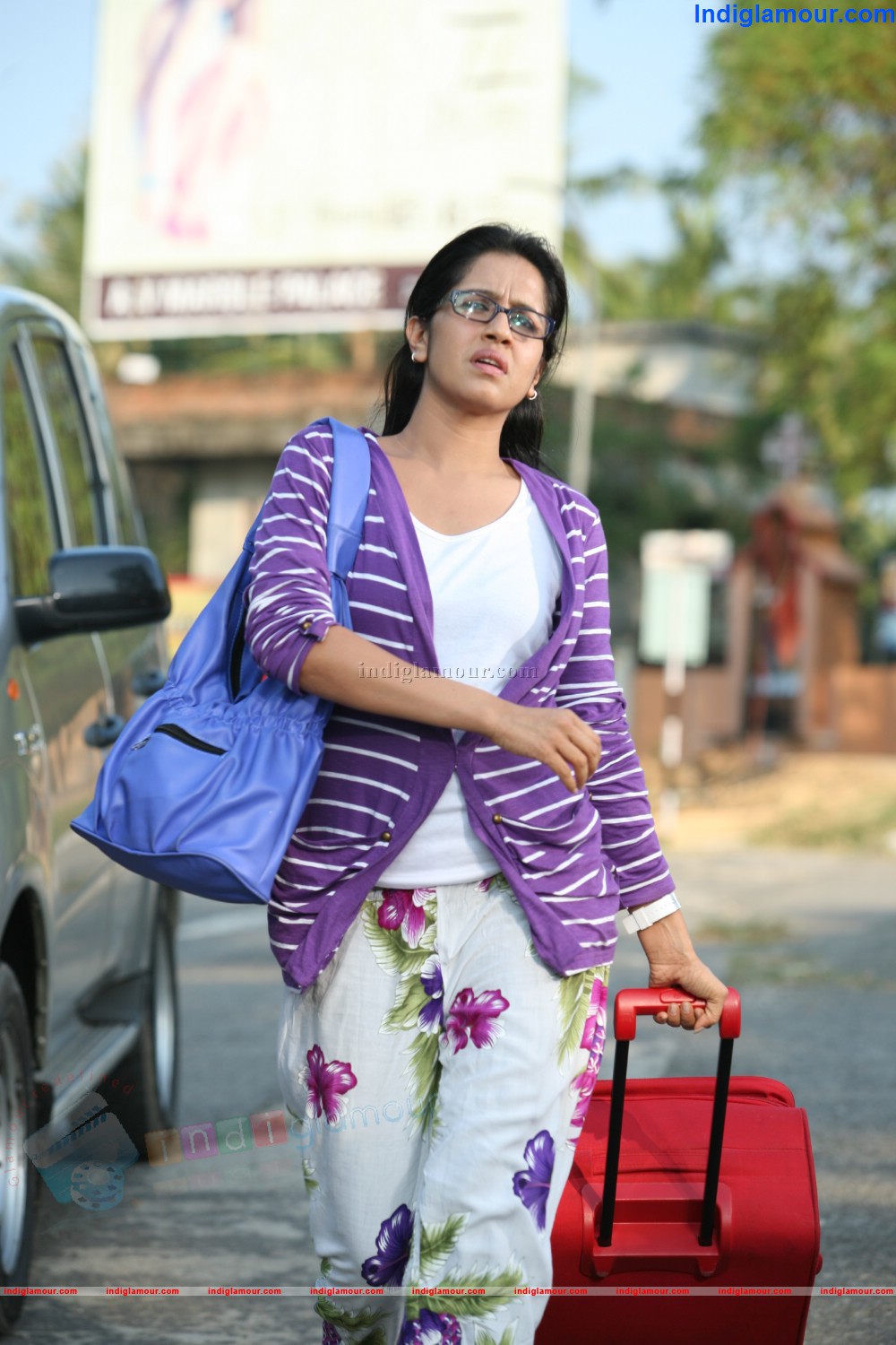 Otta Oruthiyum Sheriyalla Movie hd photo