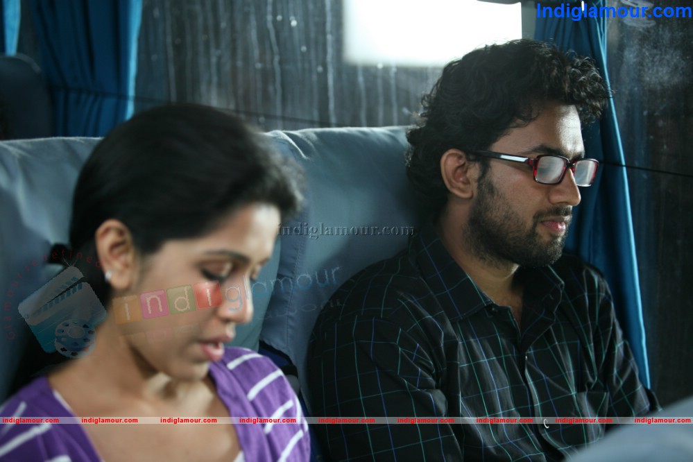 Otta Oruthiyum Sheriyalla Movie hd photo