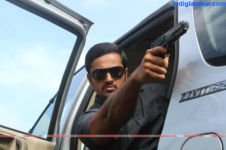 Gangs of Vadakurmnathan Movie hd photo