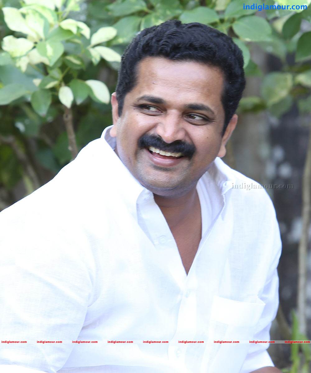 Bharya Athra Pora Movie hd photo