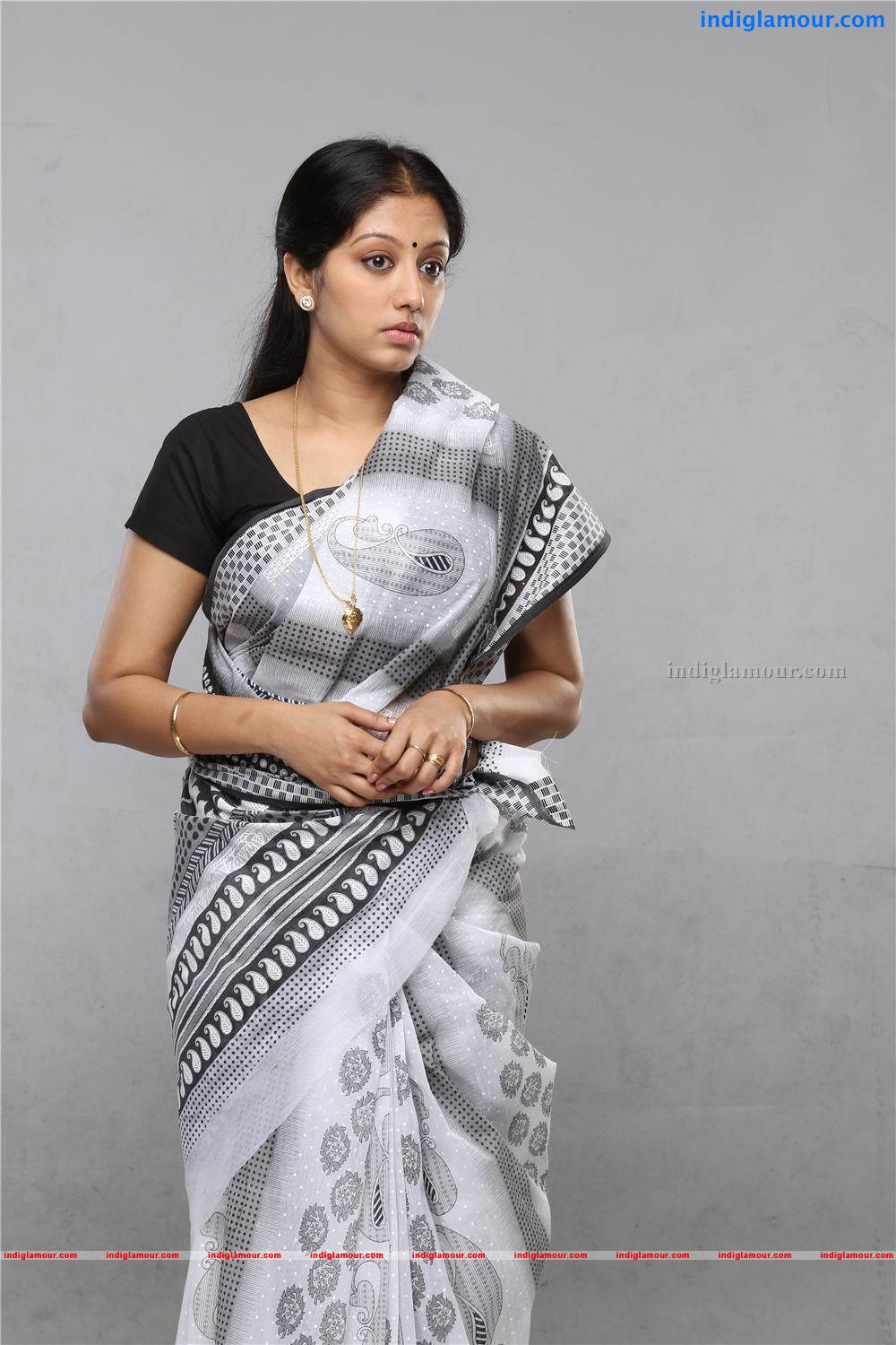 Bharya Athra Pora Movie hd photo