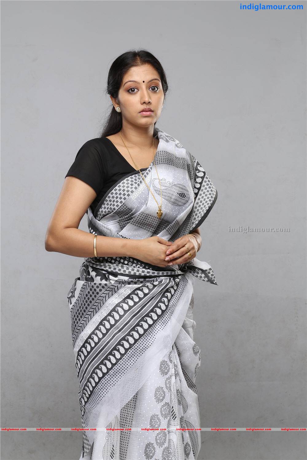 Bharya Athra Pora Movie hd photo