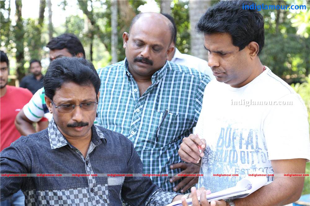 Bharya Athra Pora Movie hd photo
