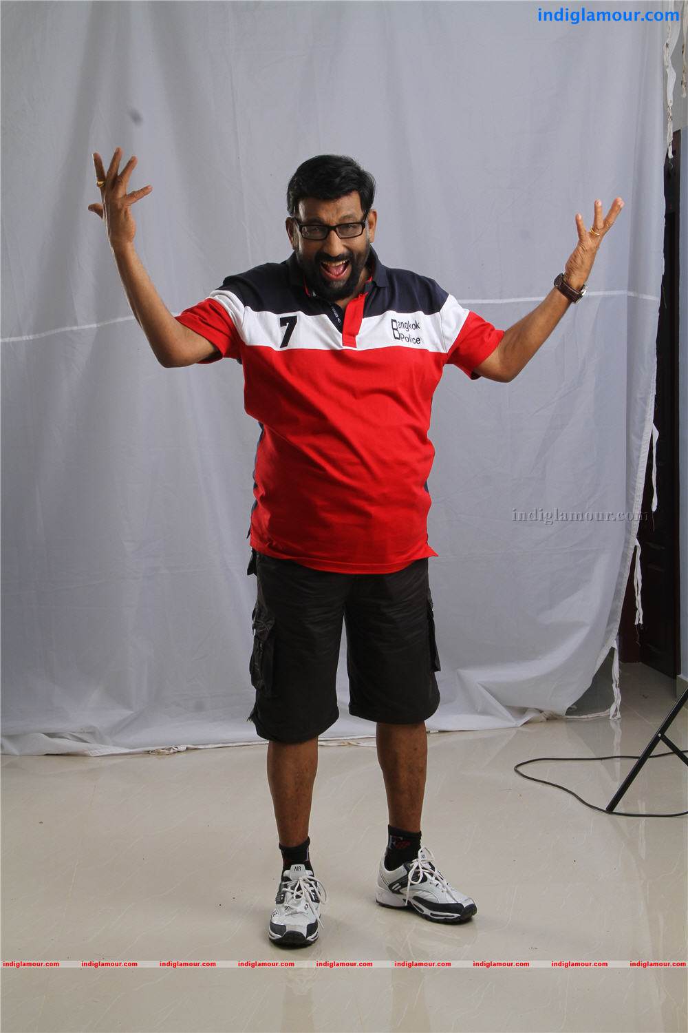 Money Back Policy Movie hd photo