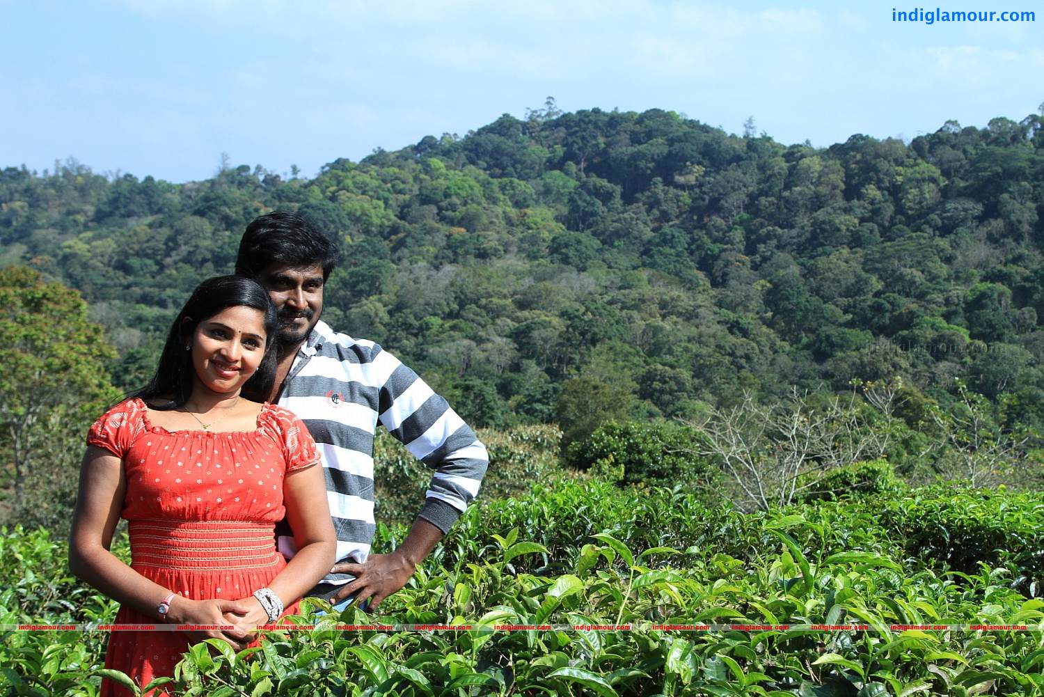 Oru Penkuttyum 3 Kaamukanmarum Movie hd photo